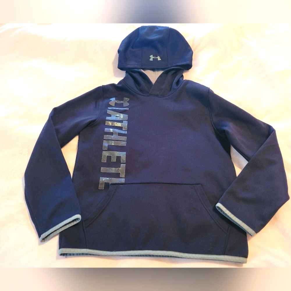 Boys Under Armour Coldgear Hoodie, Black, Medium.